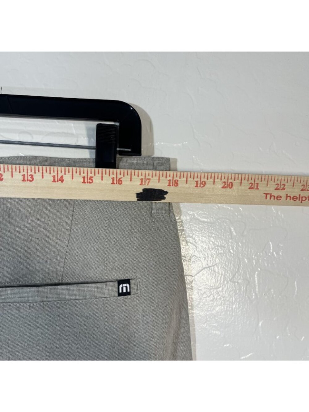 Travis Mathew Shorts Mens 34 Gray Check 10 Inseam Golf Chino Stretch Casual - Picture 7 of 8